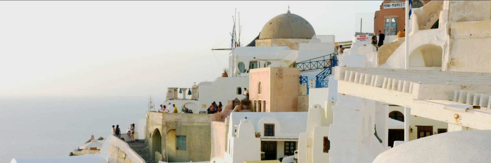 SCENIC OIA, FIRA AND KAMARI LUNAR BLACK BEACH HALF-DAY TOUR