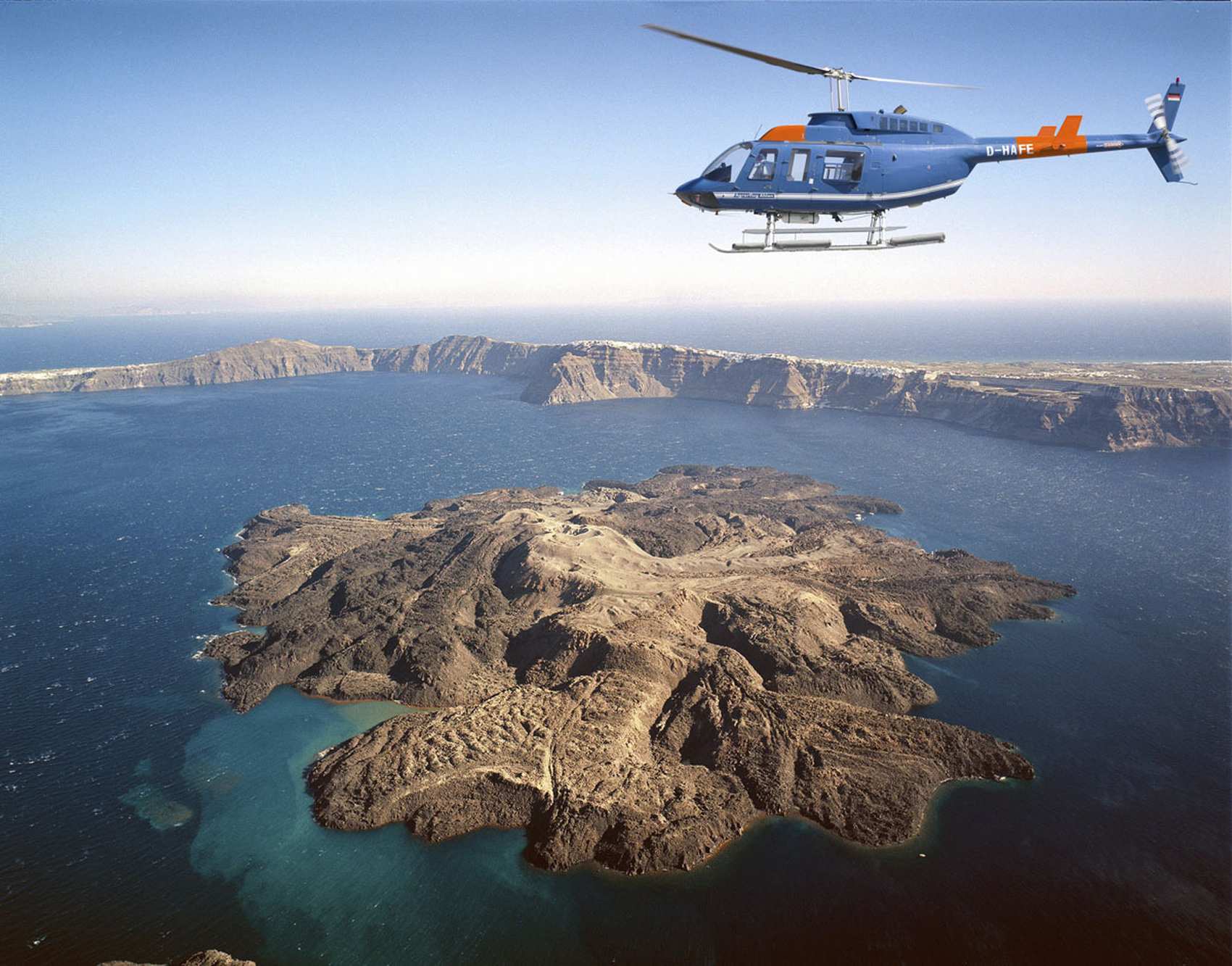 SANTORINI FROM ABOVE – HELICOPTER TOUR!